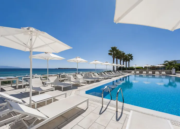 Saint George Hotel 4*